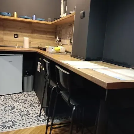 Black Apartment *