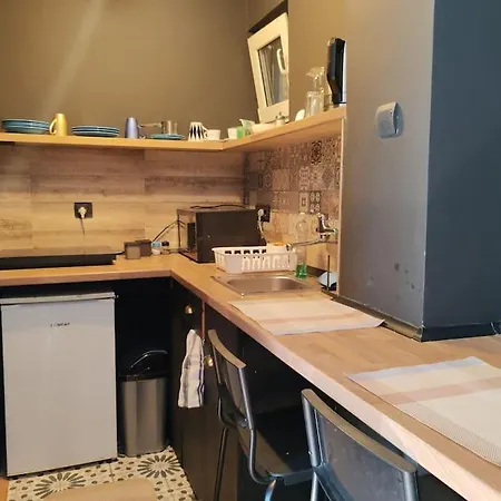 Black Apartment *